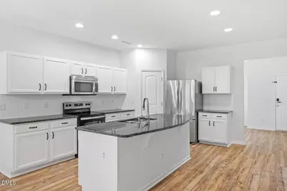 638 Collington Drive, Mebane, NC 27302 - Photo 15