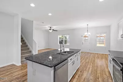 638 Collington Drive, Mebane, NC 27302 - Photo 17