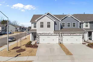 754 Andrade Dr, Fuquay-Varina, NC 27526 - Photo 1