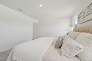 2009 Oakdale Dr, Durham, NC 27703 - Photo 19