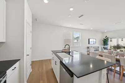 2009 Oakdale Drive, Durham, NC 27703 - Photo 13