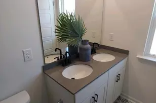 2009 Oakdale Dr, Durham, NC 27703 - Photo 9