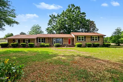 875 Wynn Road, Clinton, NC 28328 - Photo 1