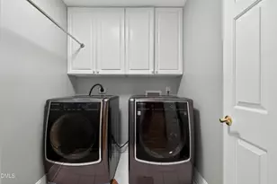 308 Wyndham Dr, Chapel Hill, NC 27516 - Photo 45