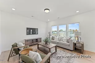 127 S Buggy Dr, Benson, NC 27504 - Photo 7