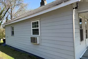 631 Marshall St, Henderson, NC 27536 - Photo 17