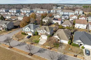 238 Larktree Ln, Fuquay Varina, NC 27526 - Photo 47