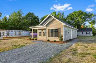 509 E Harnett St, Dunn, NC 28334 - Photo 21
