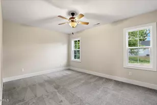 509 E Harnett St, Dunn, NC 28334 - Photo 13