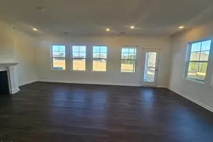 945 Glowing Star Ln, Angier, NC 27501 - Photo 5