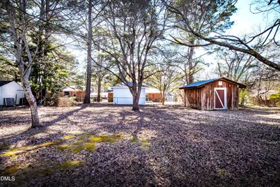 116 E Judd Street, Zebulon, NC 27597 - Photo 19