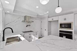 2224 Effingham Cir, Raleigh, NC 27615 - Photo 7