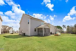 825 Golden Plum Ln, Zebulon, NC 27597 - Photo 27