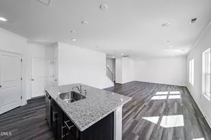 113 Blossom Fld Wy, Angier, NC 27501 - Photo 5