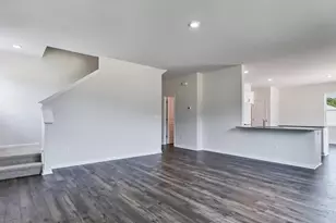 30 Babbling Crk Dr, Youngsville, NC 27596 - Photo 9