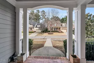 13005 Droughton Ct, Chapel Hill, NC 27517 - Photo 5