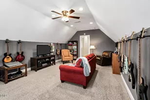 13005 Droughton Ct, Chapel Hill, NC 27517 - Photo 45