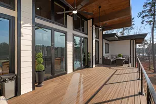 704 Russell St, Sanford, NC 27330 - Photo 13