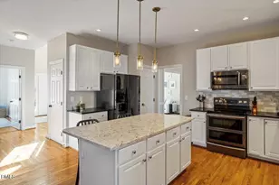 301 Autumn Dr, Chapel Hill, NC 27516 - Photo 9