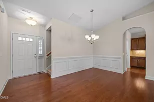 2030 Crockett Ridge Rd, Fuquay-Varina, NC 27526 - Photo 5