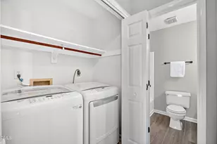 1049 Mills St, Raleigh, NC 27608 - Photo 21