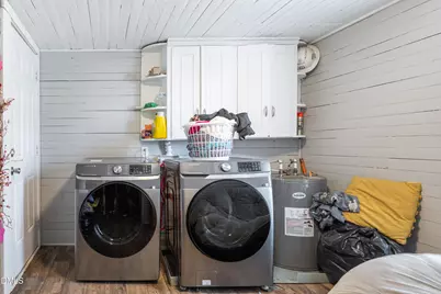 807 N Pollock Street, Selma, NC 27576 - Photo 21