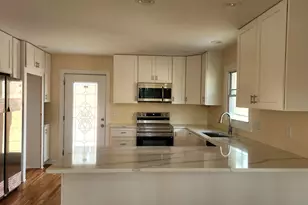 910 Ruby St, Durham, NC 27704 - Photo 3