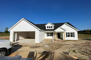 205 N Rabbit Run Dr, Smithfield, NC 27577 - Photo 1