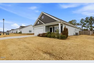 318 Settlers Pointe Drive, Pikeville, NC 27863 - Photo 3