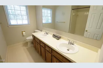 8613 Windjammer Drive, Raleigh, NC 27615 - Photo 31