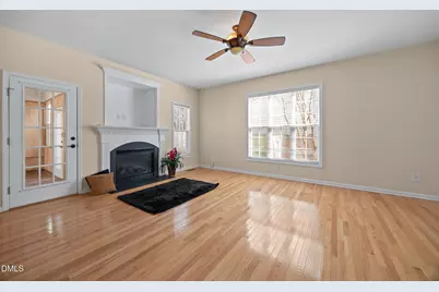 5210 Groveside Court, Raleigh, NC 27613 - Photo 11