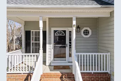 5210 Groveside Court, Raleigh, NC 27613 - Photo 5