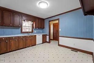 1106 Peachtree Pl NW, Wilson, NC 27896 - Photo 13