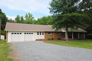 3669 W Greensboro Chapel Hill Rd, Liberty, NC 27298 - Photo 5