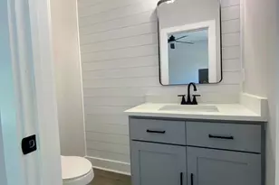 608 E Umstead St, Durham, NC 27701 - Photo 9