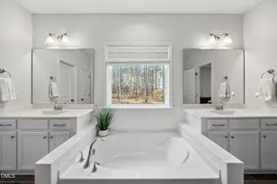 7301 Villoria Ln, Raleigh, NC 27617 - Photo 17