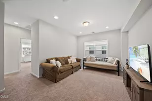 7301 Villoria Ln, Raleigh, NC 27617 - Photo 15