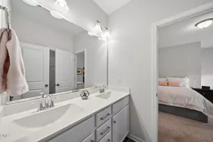 7301 Villoria Ln, Raleigh, NC 27617 - Photo 21