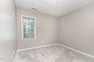 109 Gatepost Ln, Cary, NC 27513 - Photo 29