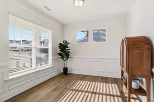 605 Hampton Crest Ct, Fuquay-Varina, NC 27526 - Photo 3