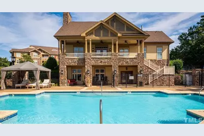 300 Cosgrove Avenue #B7, Chapel Hill, NC 27514 - Photo 1