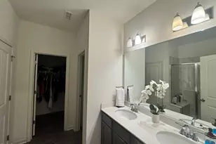 2112 Crestwood Rdg Dr, Durham, NC 27704 - Photo 17