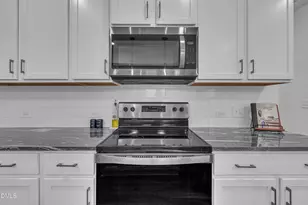 81 Paperwhite Pl, Clayton, NC 27527 - Photo 7