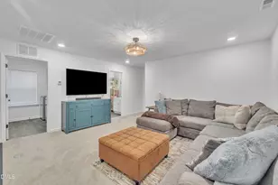 81 Paperwhite Pl, Clayton, NC 27527 - Photo 37