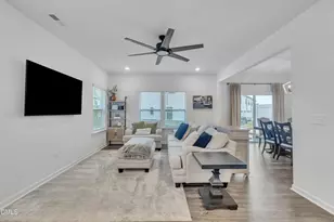 81 Paperwhite Pl, Clayton, NC 27527 - Photo 11