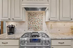 2416 Ridge Rd, Raleigh, NC 27612 - Photo 17