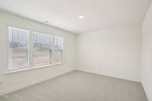 1028 Bolton Pointe Dr, Zebulon, NC 27597 - Photo 31