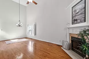 271 Hbr Crk Dr, Cary, NC 27511 - Photo 15