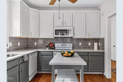 271 Harbor Creek Drive, Cary, NC 27511 - Photo 7