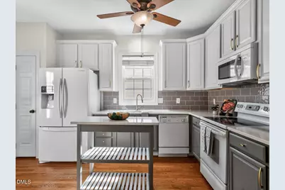 271 Harbor Creek Drive, Cary, NC 27511 - Photo 5